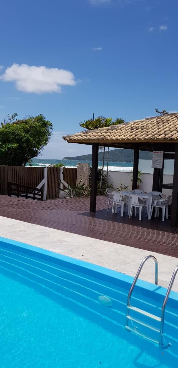 Apartamento Ilha Dos Patos Ingleses Na Beira Do Mar ฟลอเรียนอโปลิส ภายนอก รูปภาพ